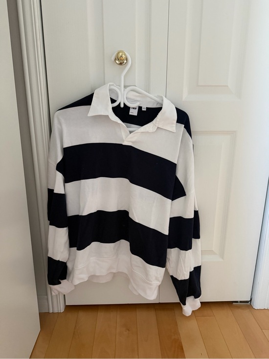 Aritzia Sweaters - Aritzia Blue and White Striped Cowl/Turtleneck Sweater